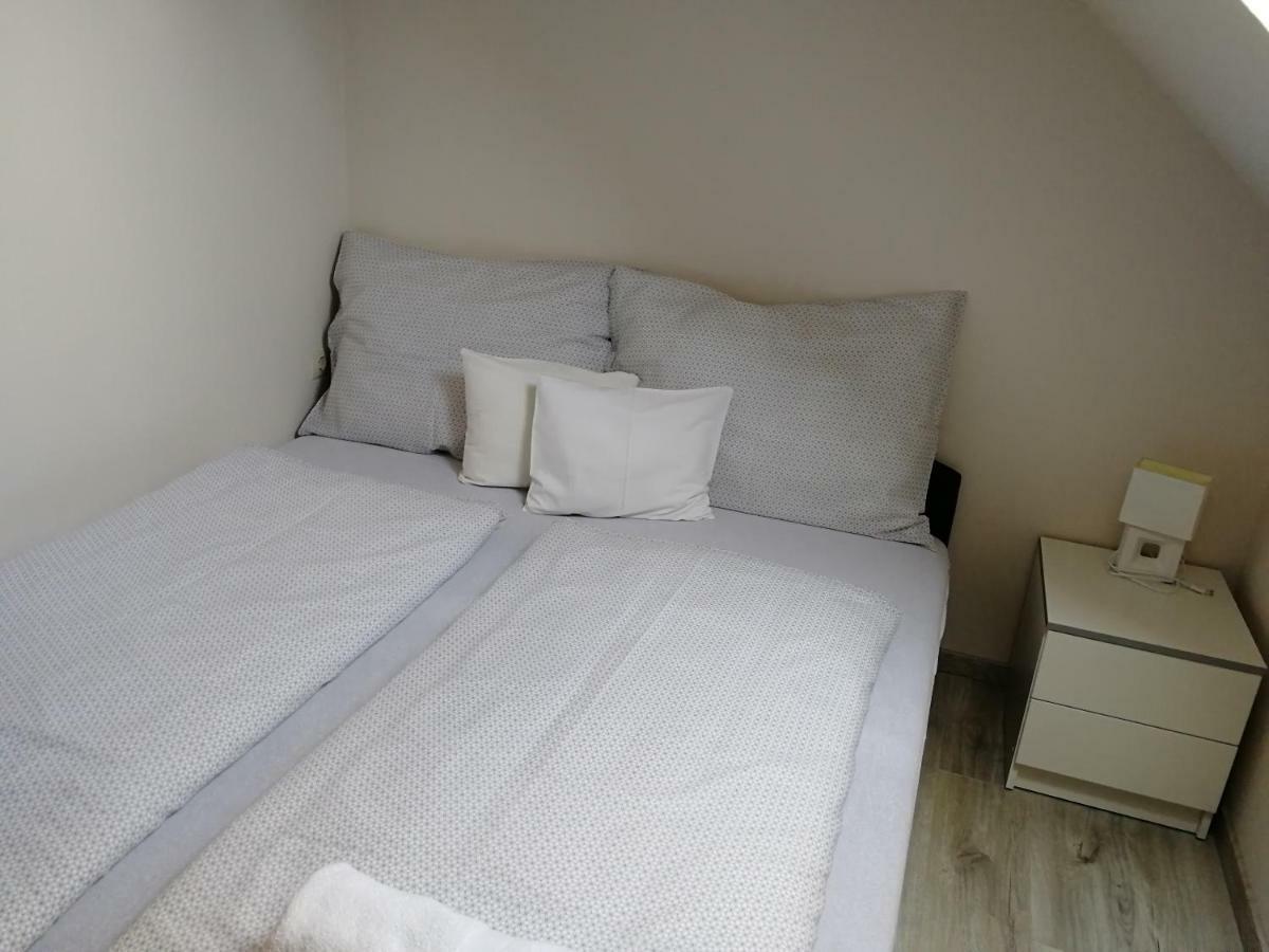 Ovar Apartman Mosonmagyaróvár 外观 照片