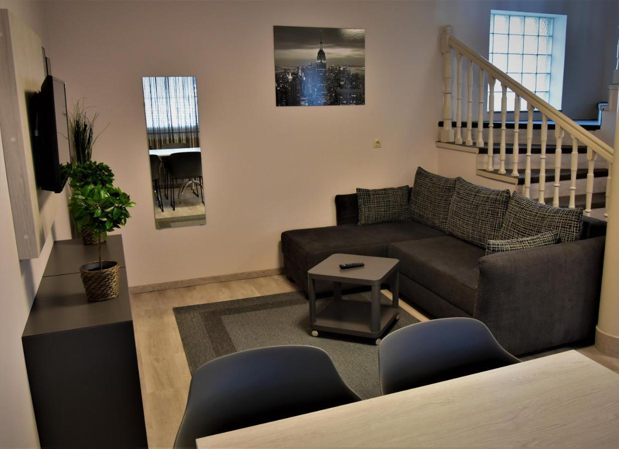 Ovar Apartman Mosonmagyaróvár 外观 照片