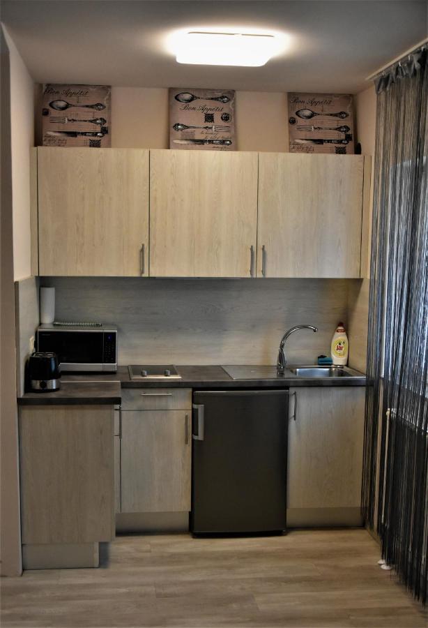 Ovar Apartman Mosonmagyaróvár 外观 照片