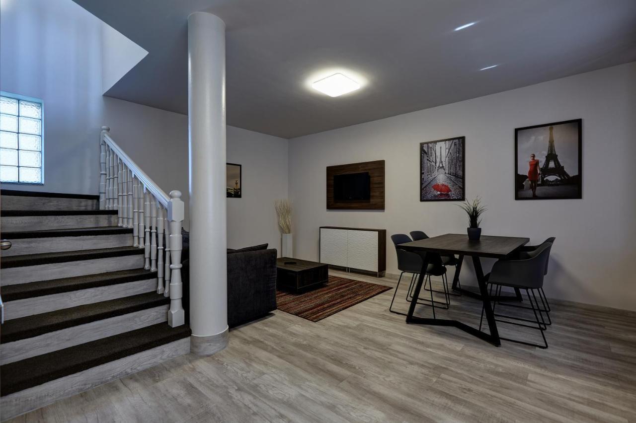Ovar Apartman Mosonmagyaróvár 外观 照片