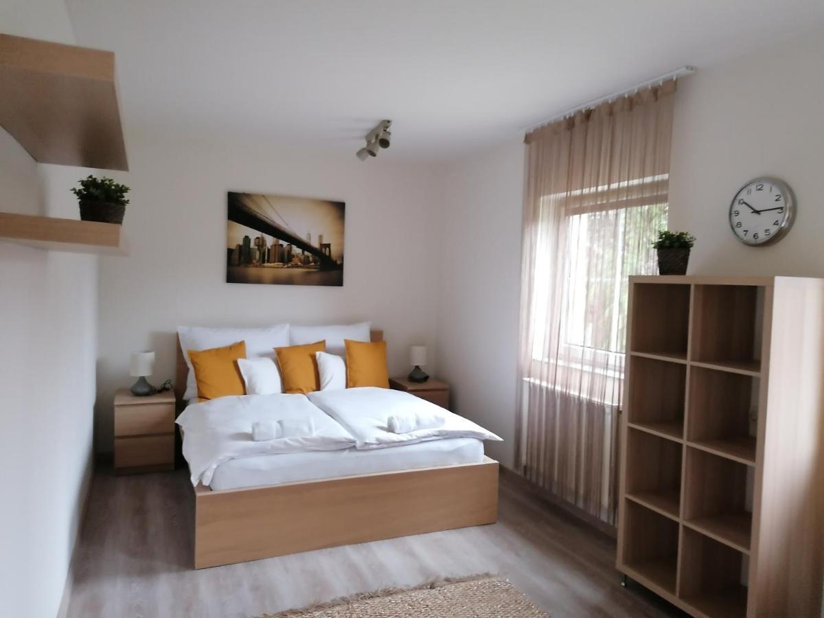 Ovar Apartman Mosonmagyaróvár 外观 照片